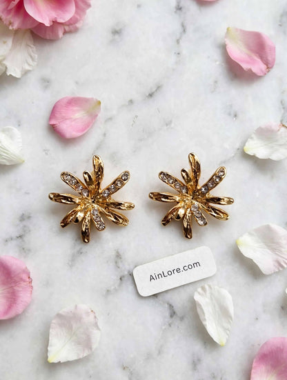 Golden Starburst minimal Earrings